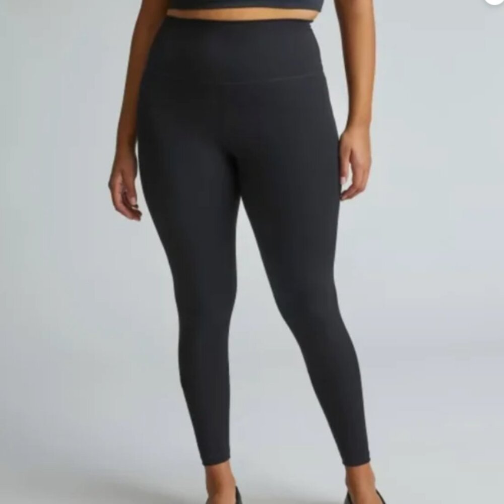 Everlane Perform Leggings Set - Size XXL or 2X - 2 Pair (Black and Blue)